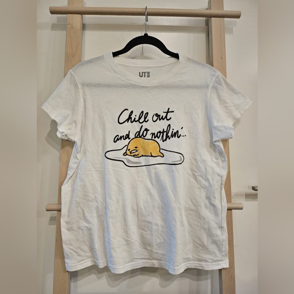 Uniqlo x Sanrio Gudetama T Shirt